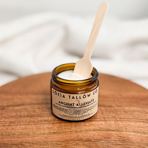 Texture of soothing grass-fed tallow muscle balm